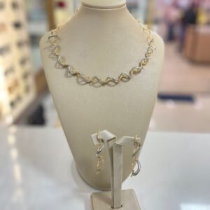 Conjunto chocker prata e dourado